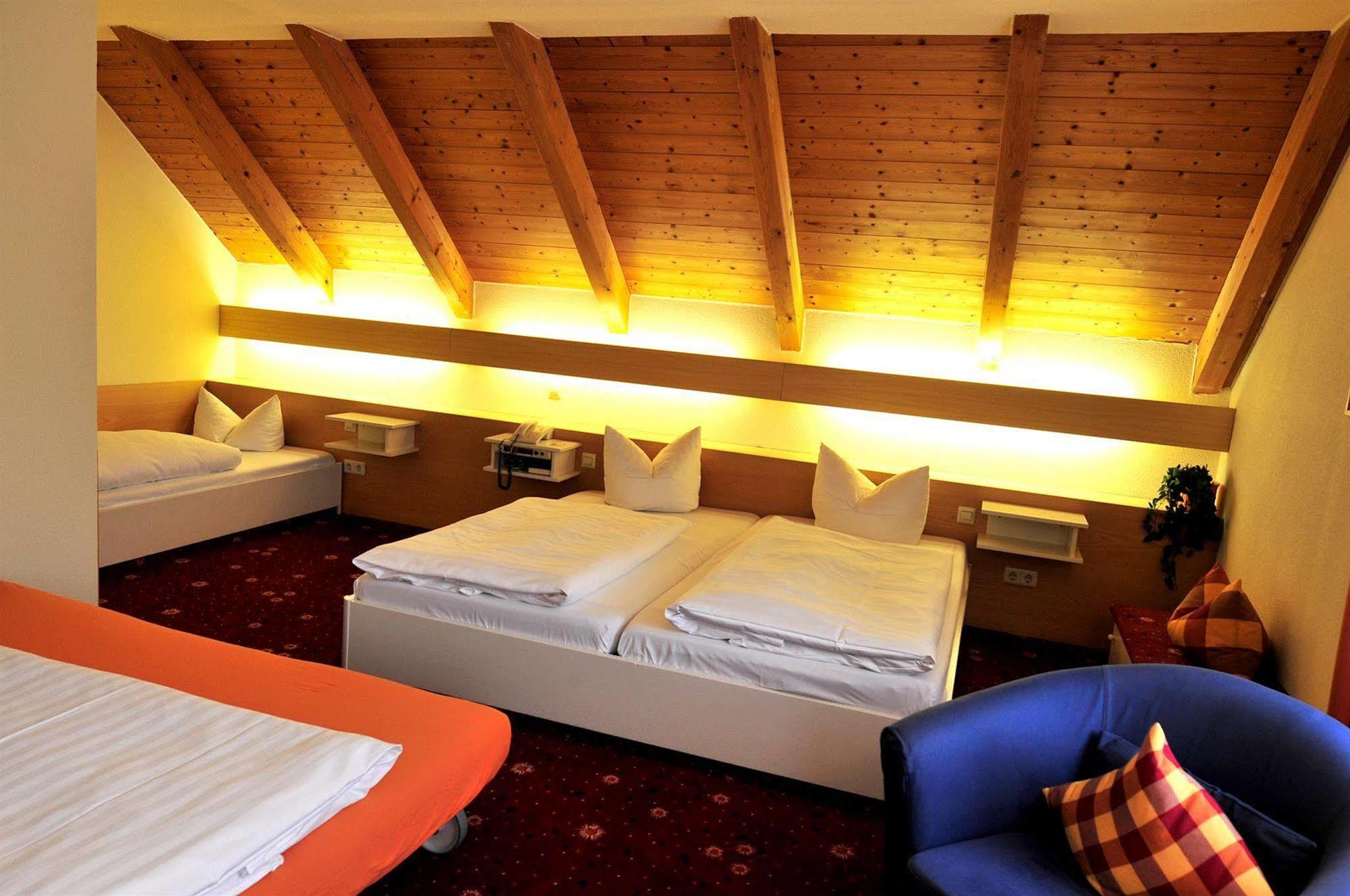 Akzent Hotel Hoehenblick Muehlhausen im Taele Buitenkant foto